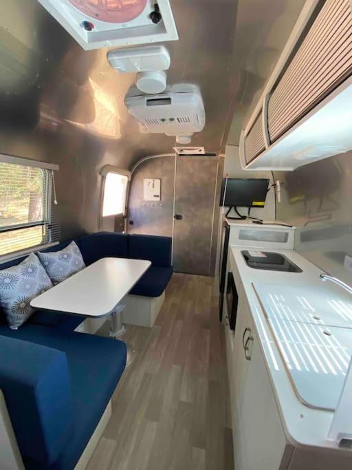 Modern Airstream With Amazing View - 10 To 15 Minutes From Kings Canyon National Park Dunlap Extérieur photo